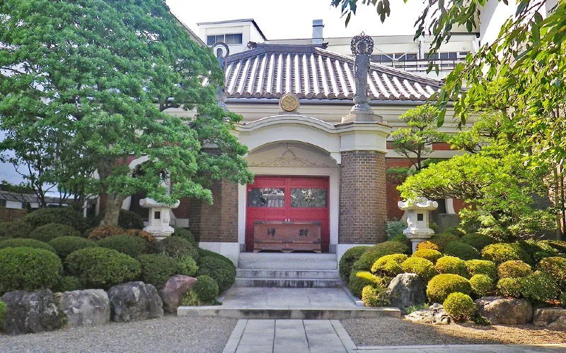 勝専寺赤門会館 外観