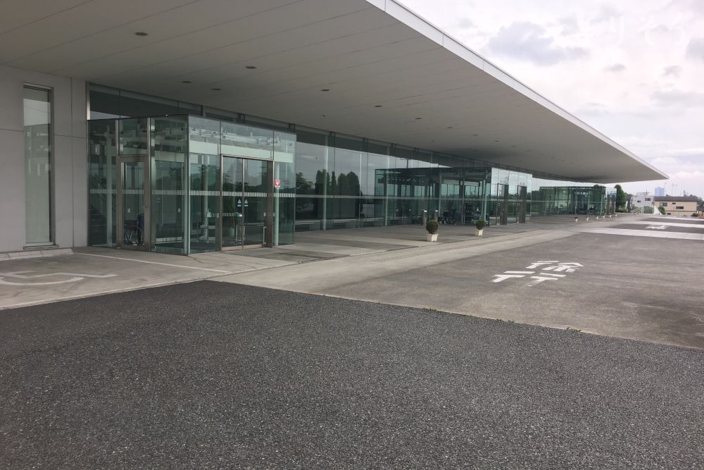 楢原斎場 外観